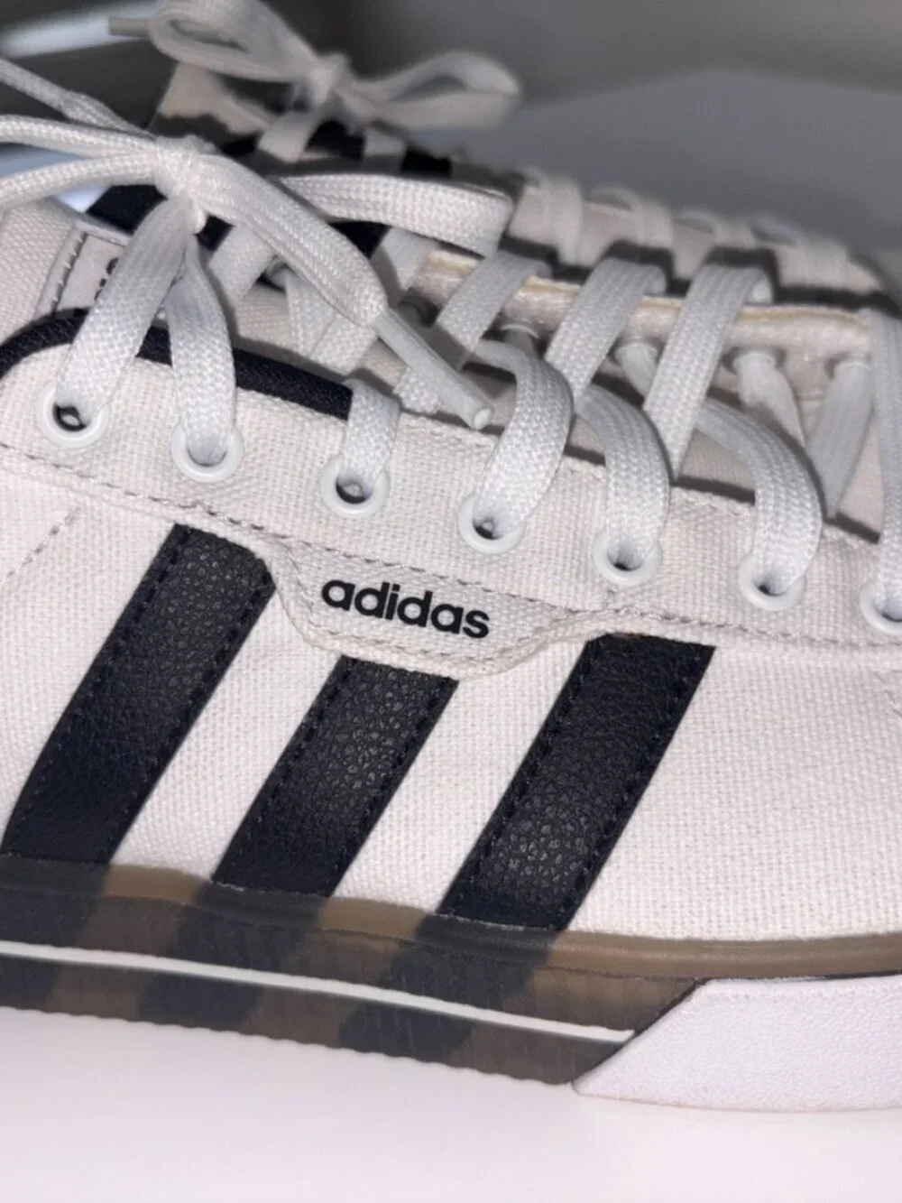 Men's Adidas Daily 3.0 'Translucent Outsole - Cloud White' Skating FW7049 sz. 11
